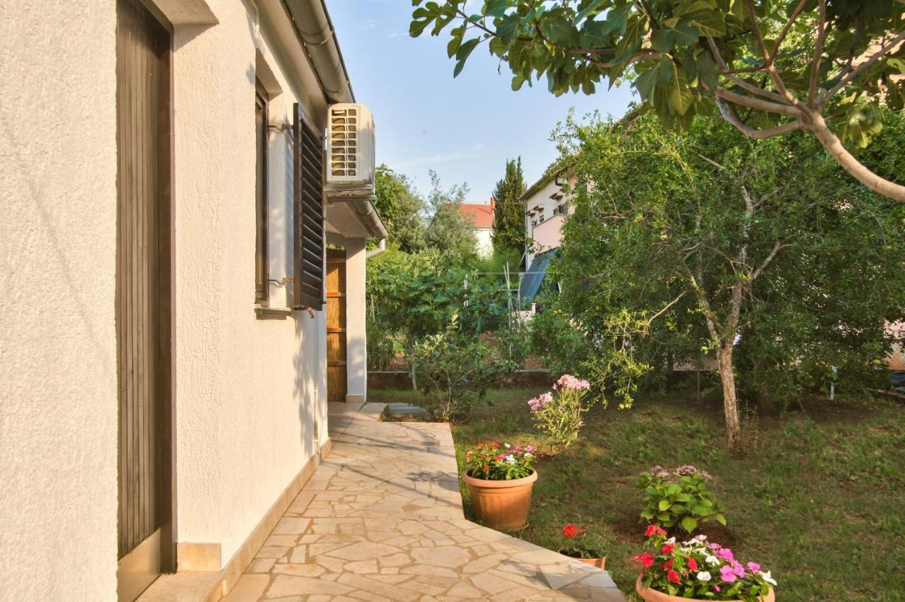 Apartman Tanja Фажана Экстерьер фото